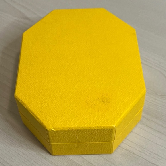 Swarovski Yellow  Empty Jewelry Gift Box - Picture 2 of 3